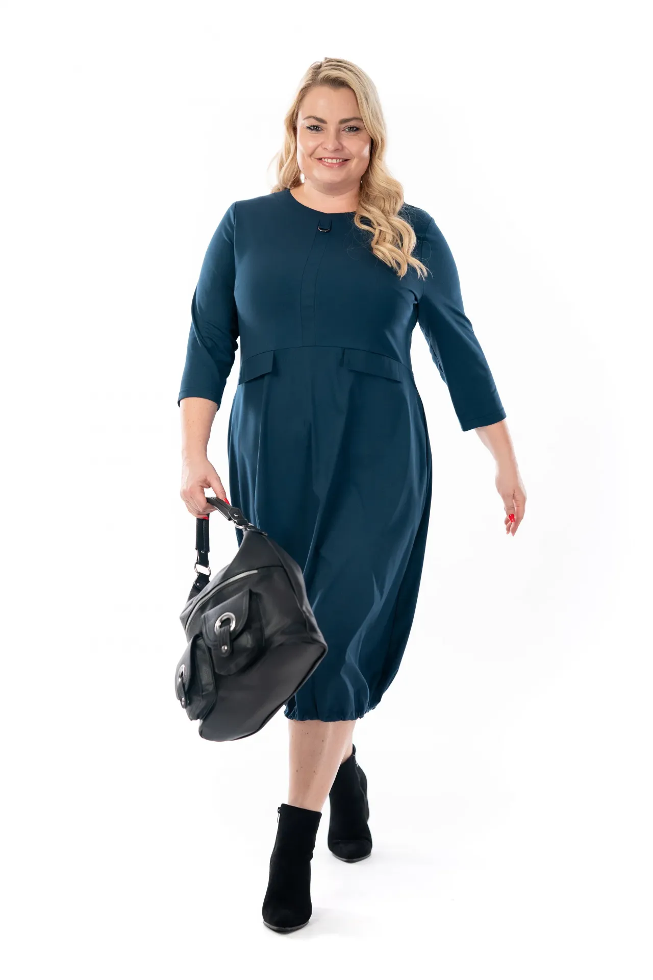 Dámské šaty ELGETA