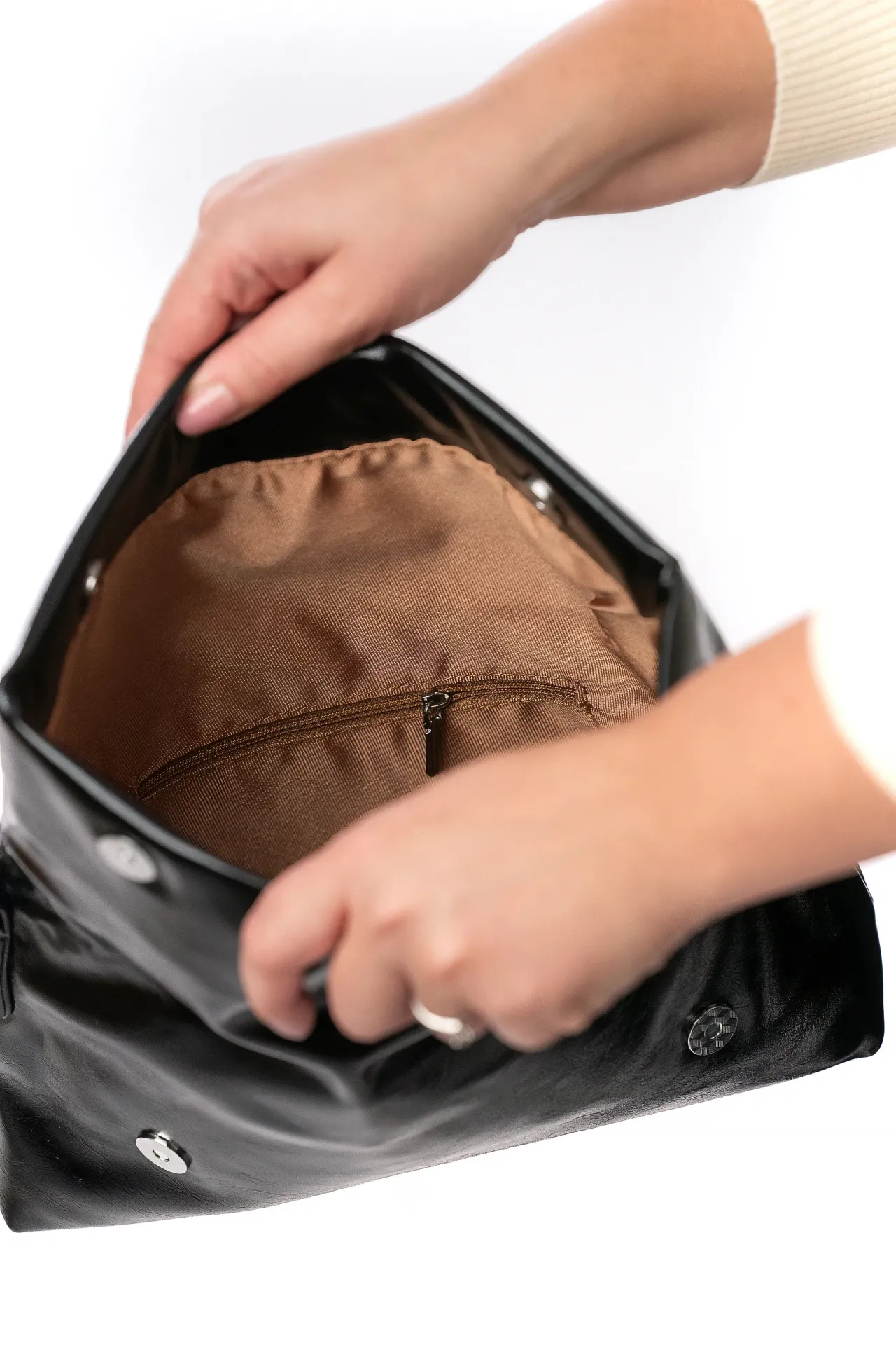 Dámská kabelka BORA