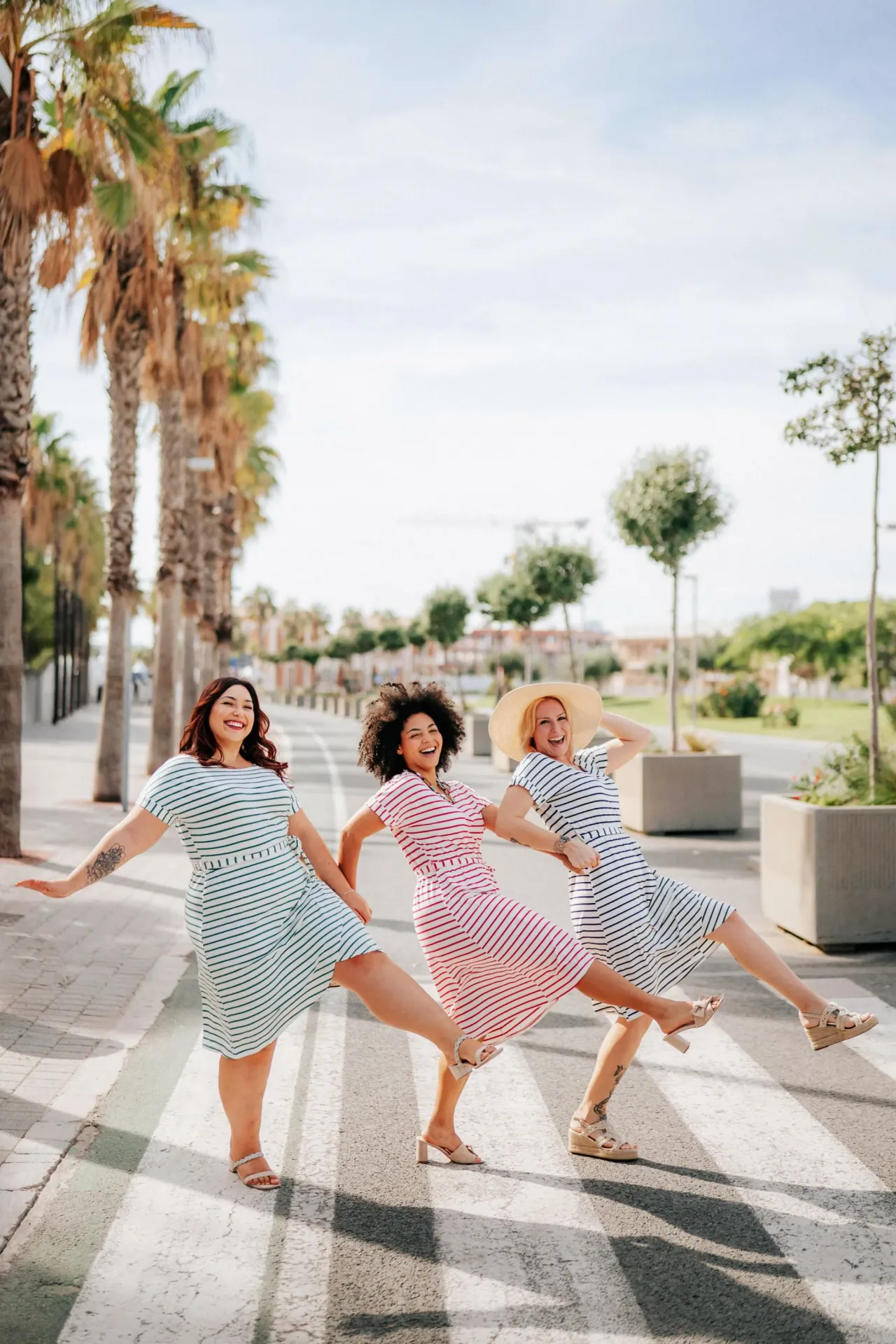 Dámské šaty DARINA