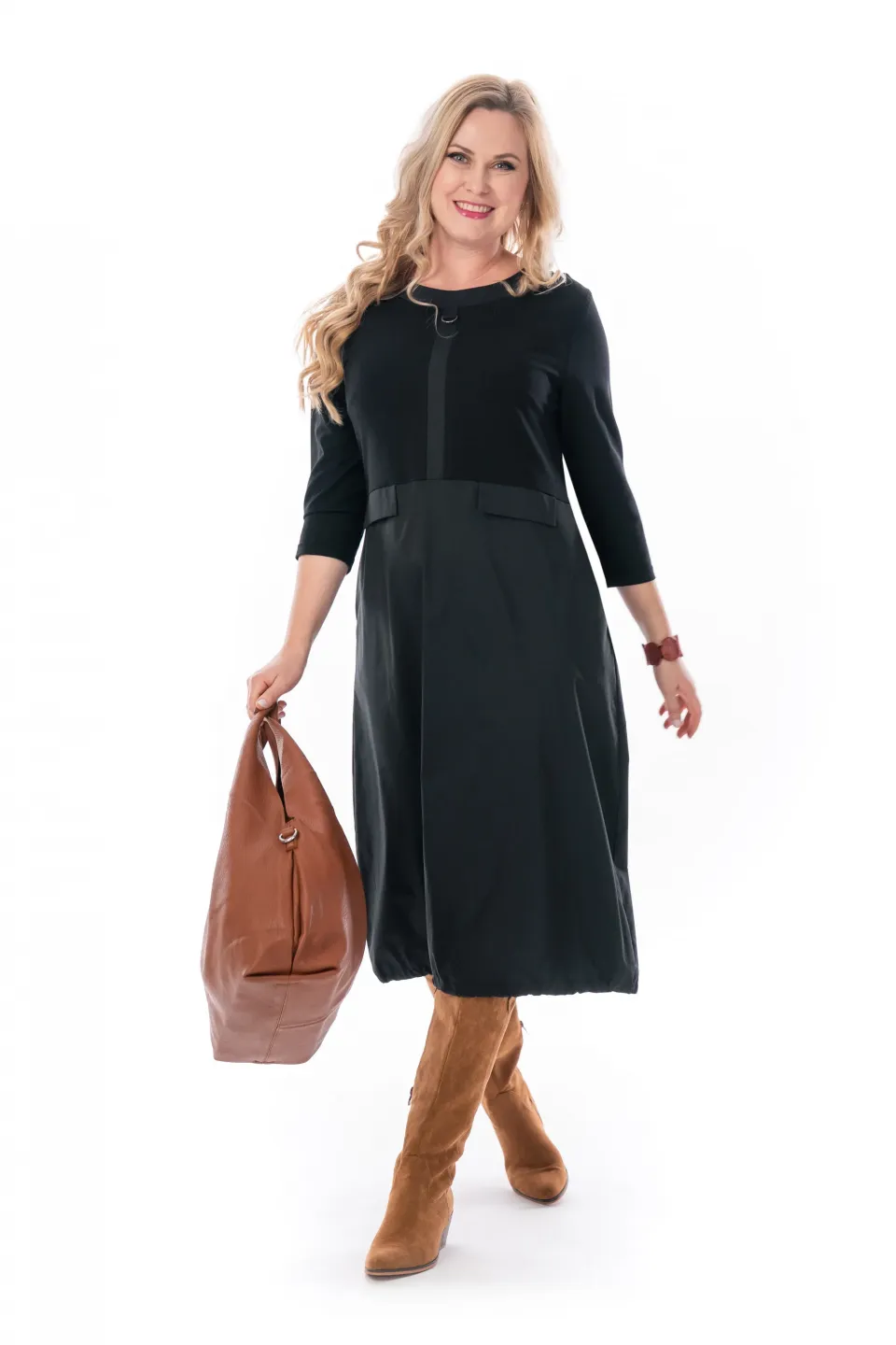 Dámské šaty ELGETA