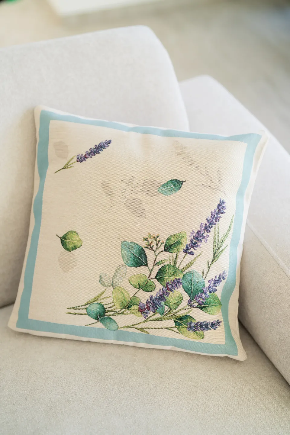 Povlak na polštář XIII